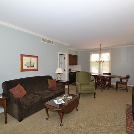 Century Suites Hotel Bloomington Bagian luar foto