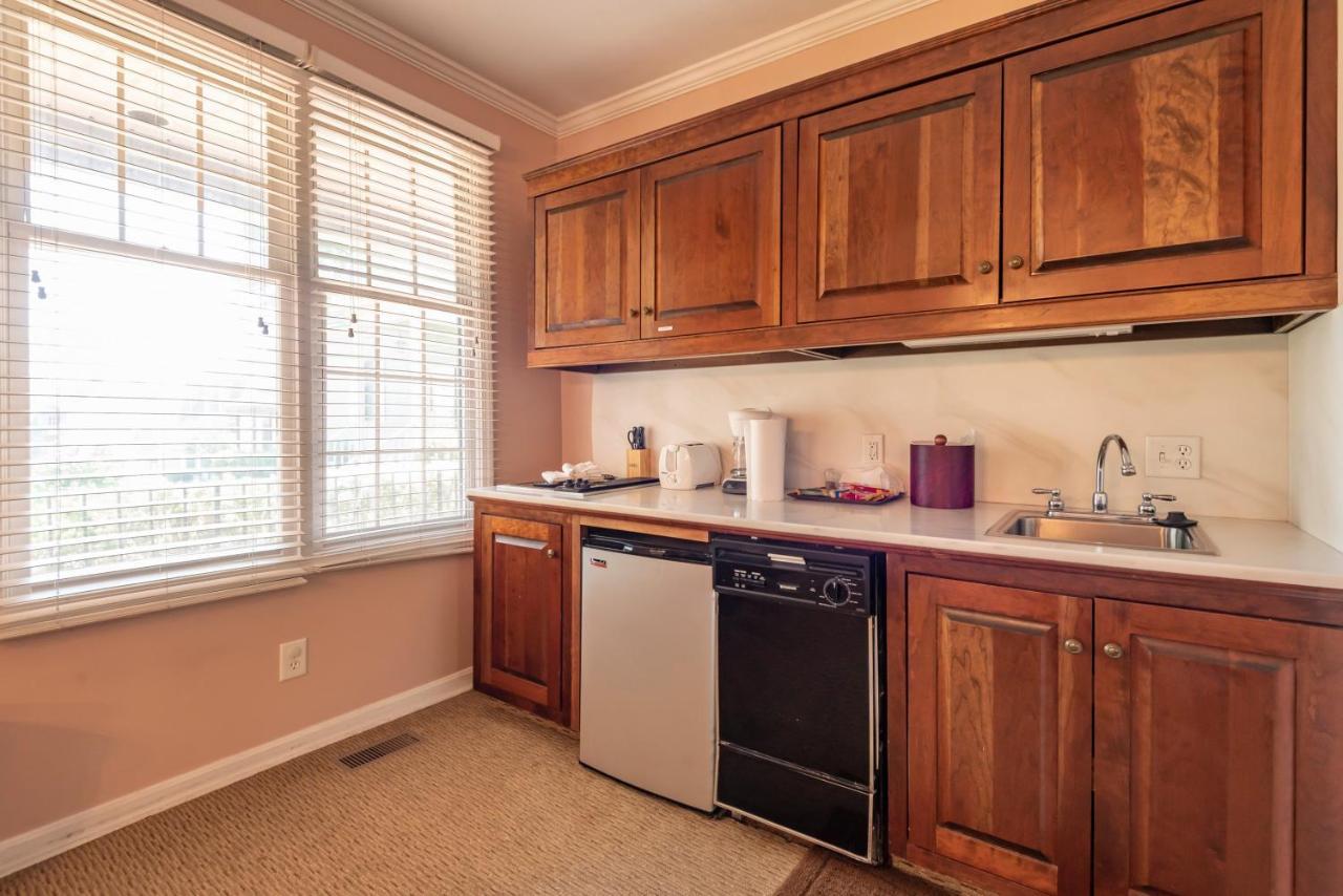 Century Suites Hotel Bloomington Bagian luar foto