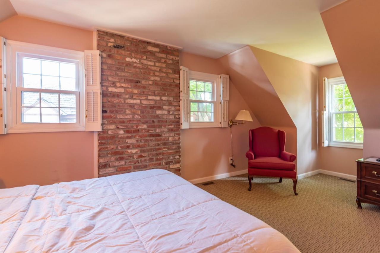 Century Suites Hotel Bloomington Bagian luar foto
