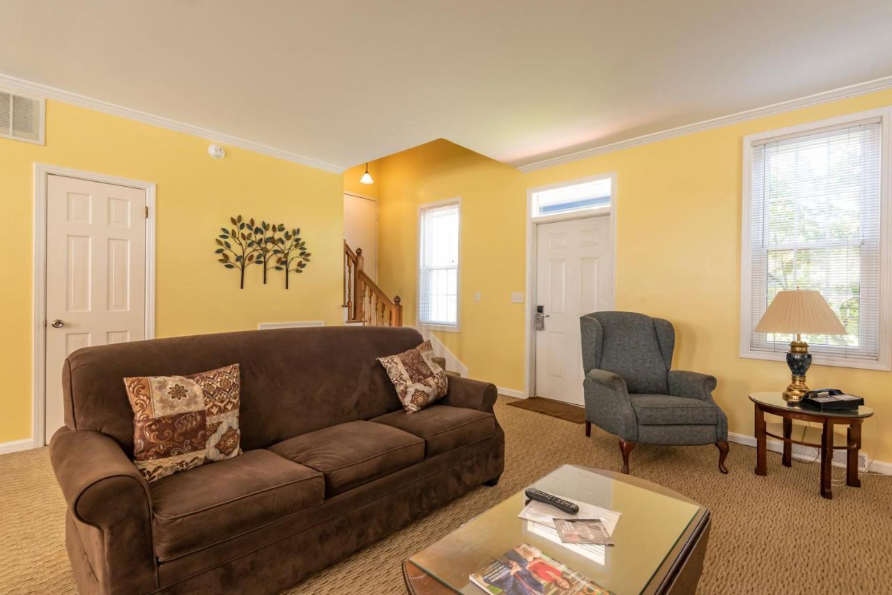 Century Suites Hotel Bloomington Bagian luar foto