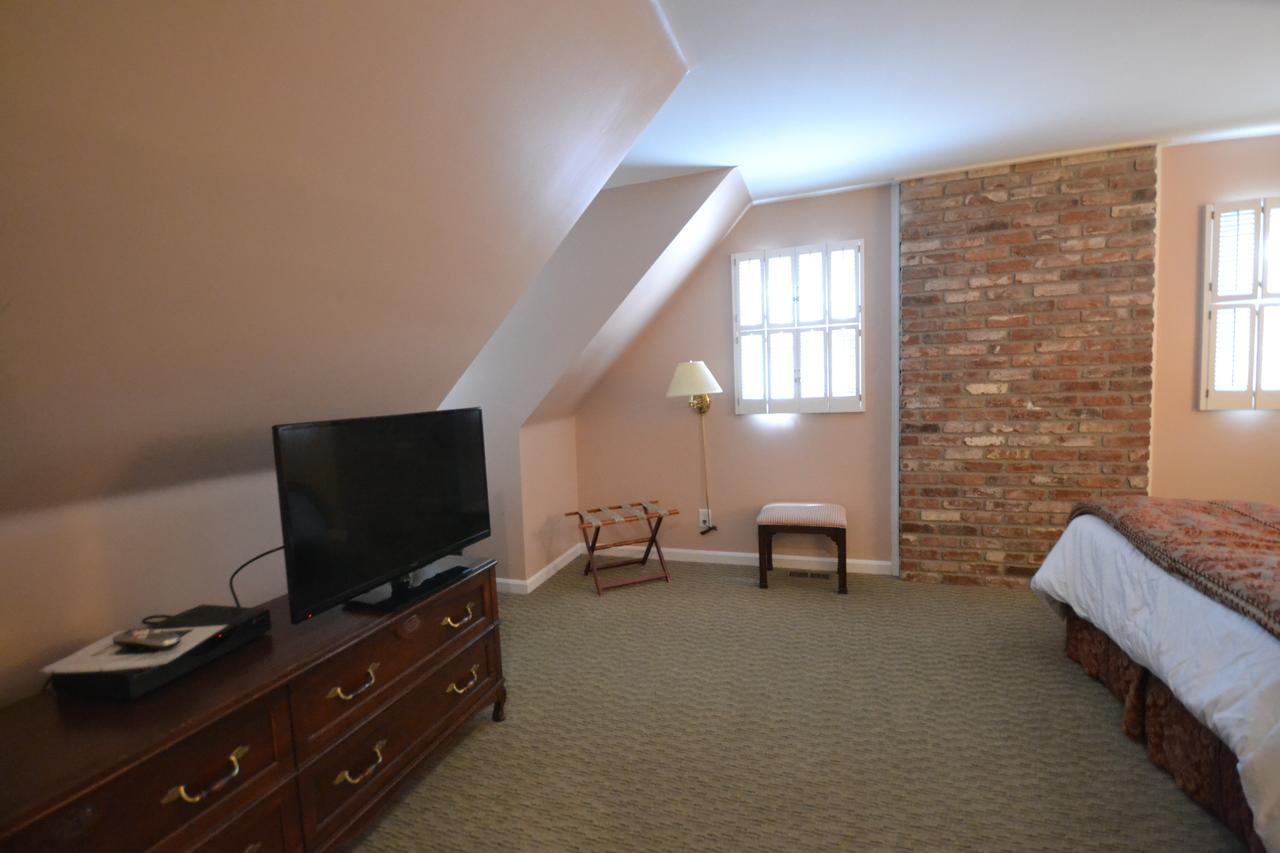 Century Suites Hotel Bloomington Bagian luar foto